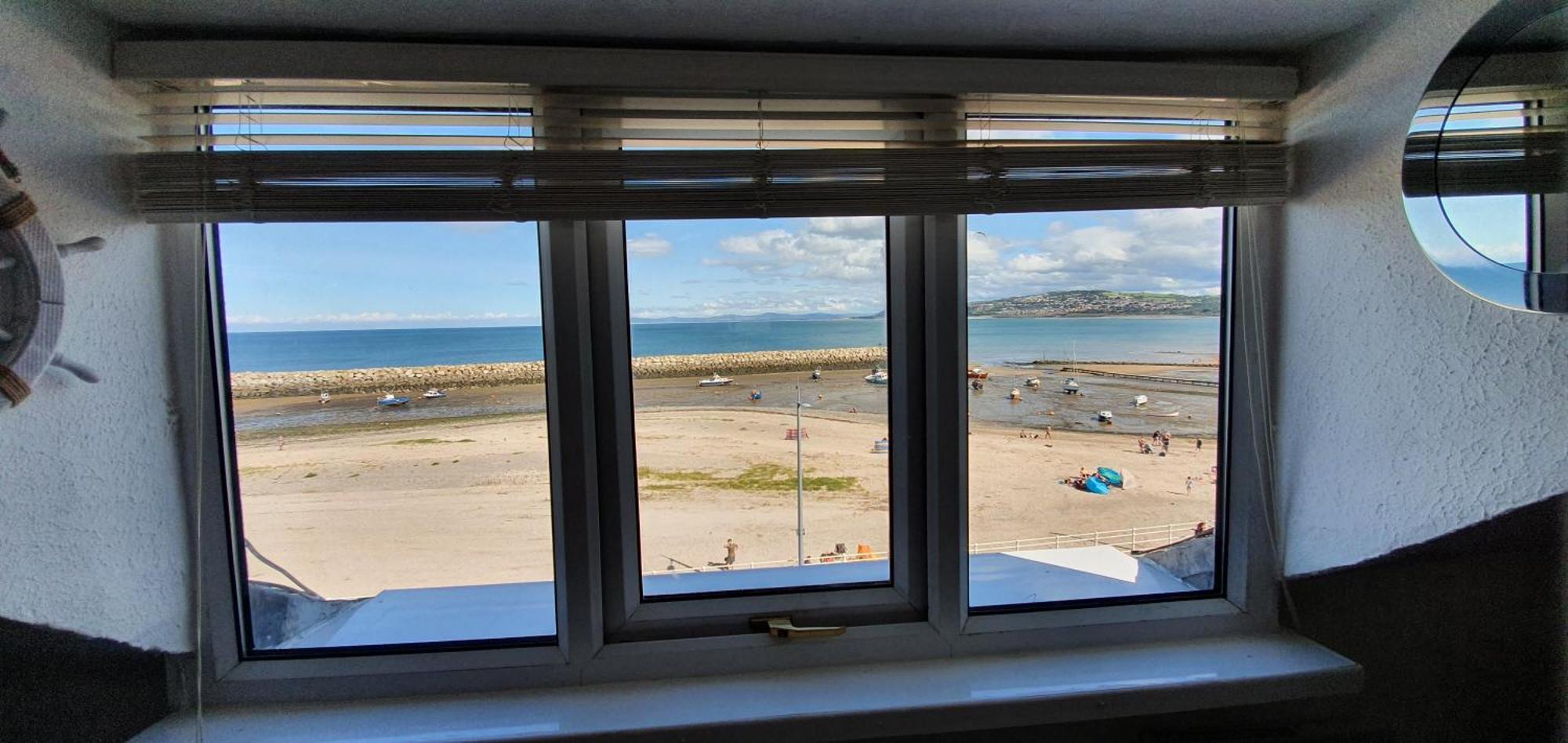 4 Harbour Views Apartment