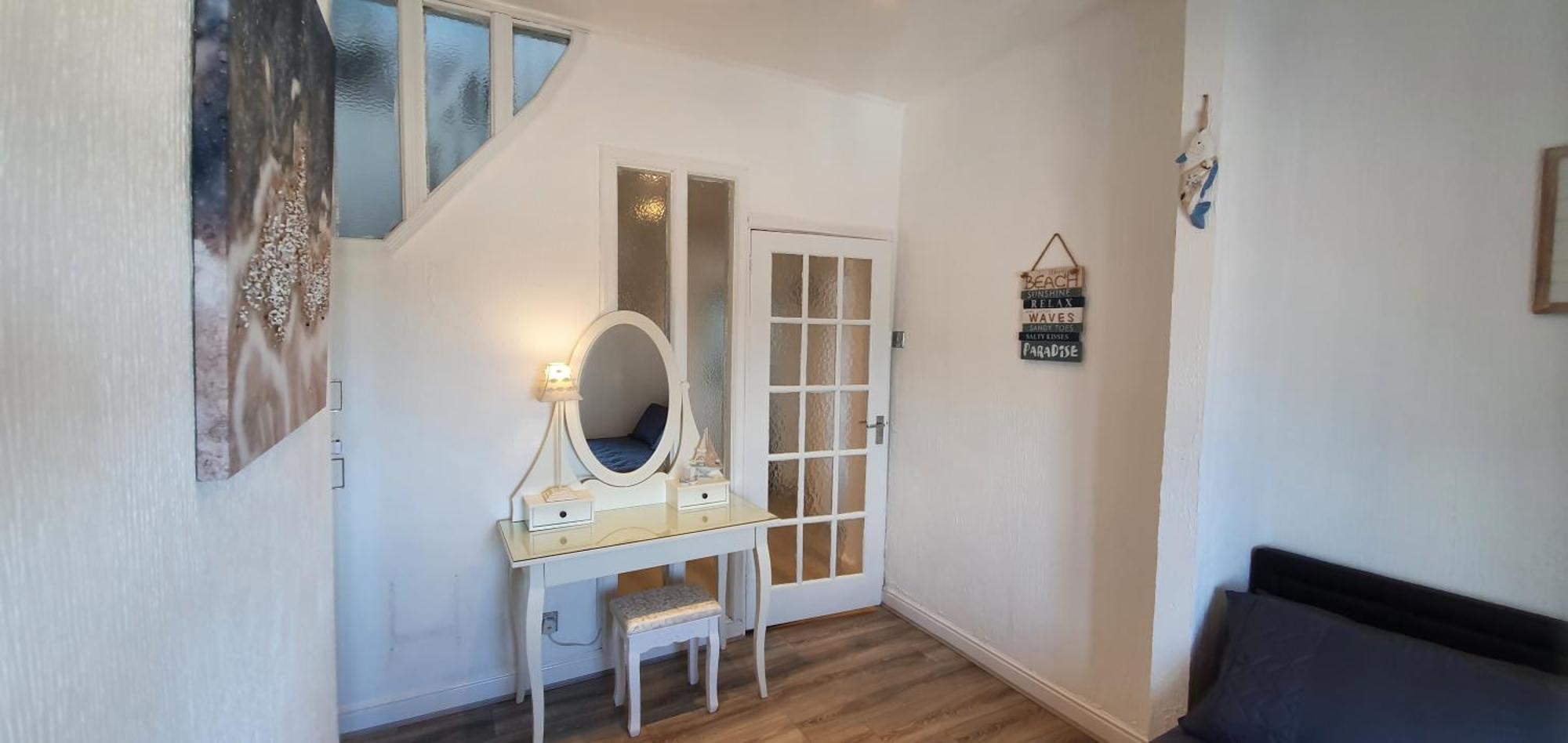 4 Harbour Views Apartment Rhos-on-Sea